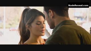 JACQUELINE FERNANDEZ nude in Attack: Part 1