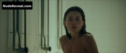 MARIIA NETAVROVANA nude in Free Falling