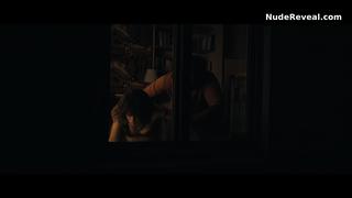EIZA GONZALEZ nude in 3 Body Problem