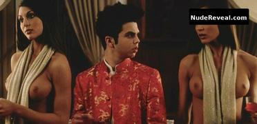 CERINA VINCENT nude in Not Another Teen Movie