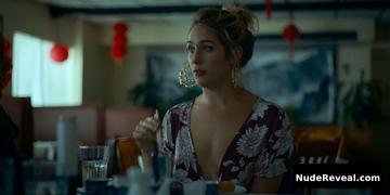 LOLA KIRKE nude in Lost Girls