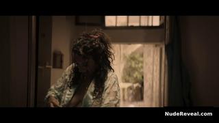 CLAUDIA LERRO nude in Casi El Paraiso
