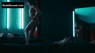 JULIA BYRRO nude in Verdades Secretas