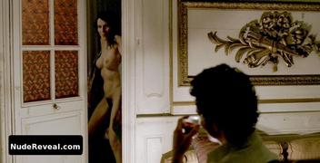 JULIETTE BINOCHE nude in Disengagement