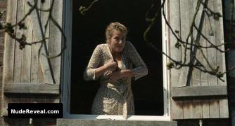 KARIN VIARD nude in Week-ends