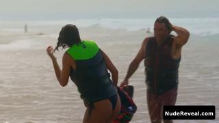 SARA MATOS nude in Sangue Oculto