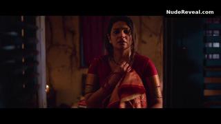 DIVYA PILLAI nude in Mangalavaaram