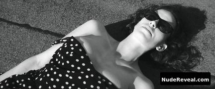 SARALISA VOLM nude in Figaros Wolves