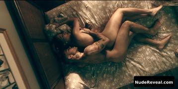 LA LA ANTHONY nude in The Chi