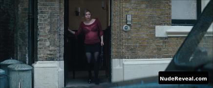 RENEE ZELLWEGER nude in Bridget Jones: The Edge of Reason