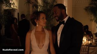 ESSENCE ATKINS nude in Ambitions