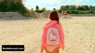 SVENYA CHEYENNE nude in Laut