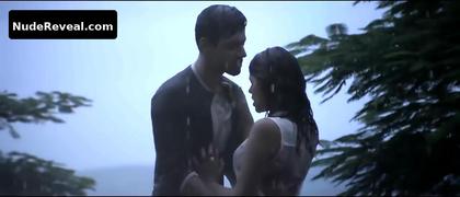SHRADDHA DAS nude in Zid