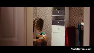 LUISE HEYER nude in Black Box