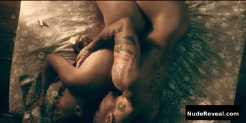 LA LA ANTHONY nude in The Chi