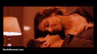 VIDYA BALAN nude in Shaadi Ke Side Effects