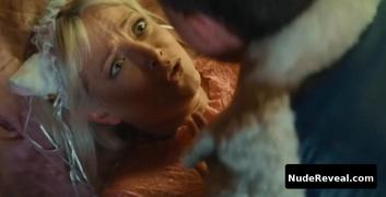 LAURA SEPUL nude in Baraki