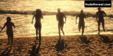BROOKE SHIELDS nude in Mother of the Bride