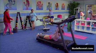 PATRICIA HEATON nude in The Middle