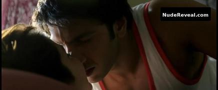 ANUSHKA SHARMA nude in Dil Dhadakne Do