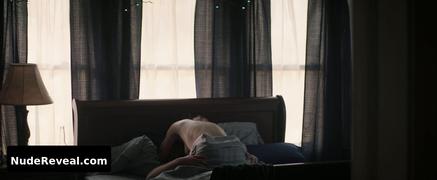 ZOEY DEUTCH nude in Vincent N Roxxy