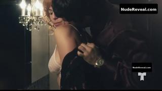 MARIA FERNANDA YEPES nude in Jose Jose: El Principe De La Cancion