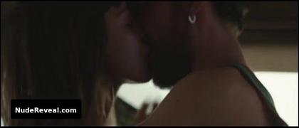 CAMILA SODI nude in Camino a Marte