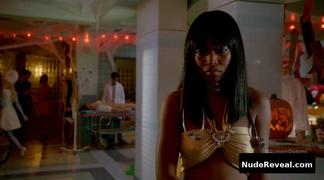 KEKE PALMER nude in Scream Queens