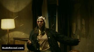 ALBA FLORES nude in La casa de papel