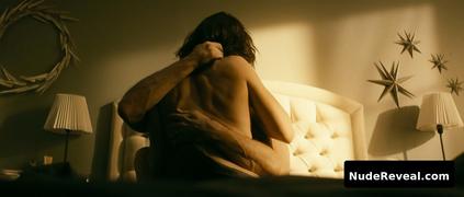SHANTEL VANSANTEN nude in The Boys
