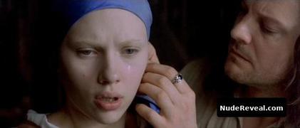 SCARLETT JOHANSSON nude in Girl with a Pearl Earring