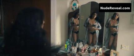 WAMIQA GABBI nude in Khufiya