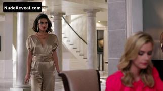 NATHALIE KELLEY nude in Dynasty