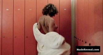STEFANIA SANDRELLI nude in Le voyage de noces