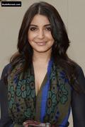 ANUSHKA SHARMA nude in Pk