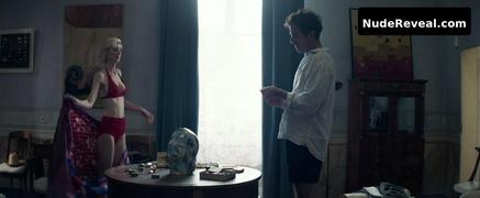 ELIZABETH DEBICKI nude in The Burnt Orange Heresy