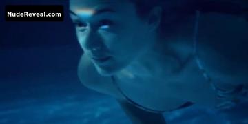 ALBA AUGUST nude in Bullshit