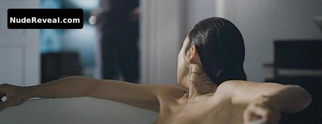 DO-YEON JEON nude in The Housemaid