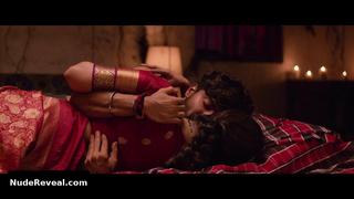 DIVYA PILLAI nude in Mangalavaaram