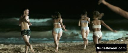 MALENA ALTERIO nude in En Fin