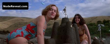 KATE WINSLET nude in Heavenly Creatures