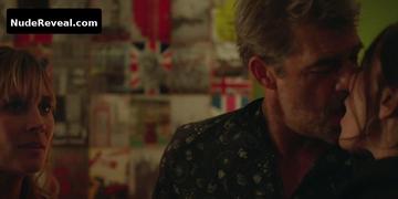 CATERINA MURINO nude in La maison d