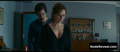 MACARENA GARCIA nude in Advantages of Travelling by Train