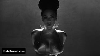 BEYONCE KNOWLES nude in Lemonade