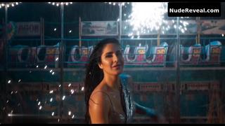 KATRINA KAIF nude in Sooryavanshi