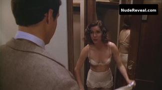 CARRIE FISHER nude in Under the Rainbow