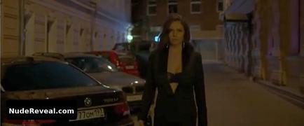 ELIZABETH HURLEY nude in Viktor