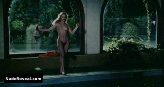 ROXANA NIETO nude in Pieces