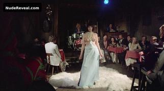 LINA ROMAY nude in Downtown - Die nackten Puppen der Unterwelt
