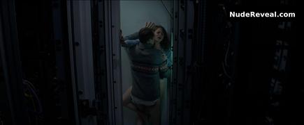 OLIVIA LUCCARDI nude in Money Monster